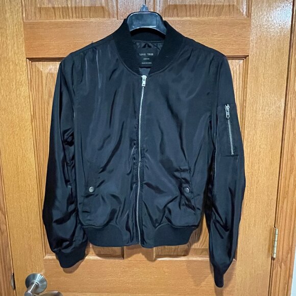 LOVE TREE Women's M Black Rouched Long Sleeve Pockets Full Zip Bomber Jacket - Picture 1 of 5